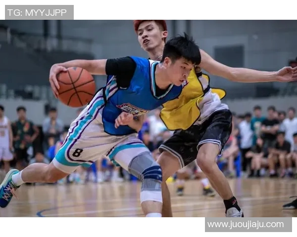 赛后分析：西安篮球队与北京篮球队的团队协作与战术对比探讨