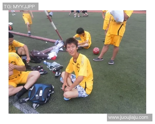 赵磊独家分享足球心得与技巧助你提升球技的秘密解析