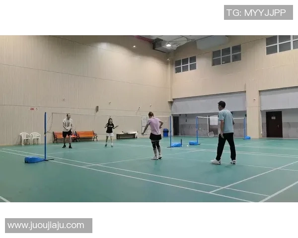 赛后复盘：西安羽毛球队与北京羽毛球队技术对决的深度分析与启示