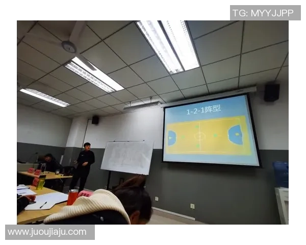 足球新手必看:快速掌握基本技巧与战术的全面指南 足球新手必看:快速掌握基本技巧与战术的全面指南