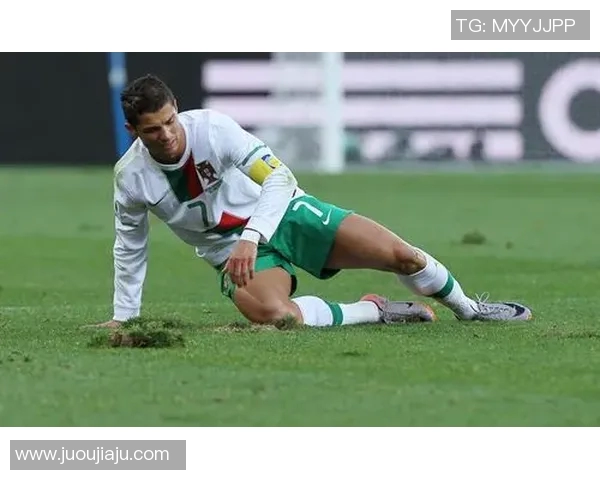 足球明星专属发型精选展现个性魅力与时尚风范的完美结合