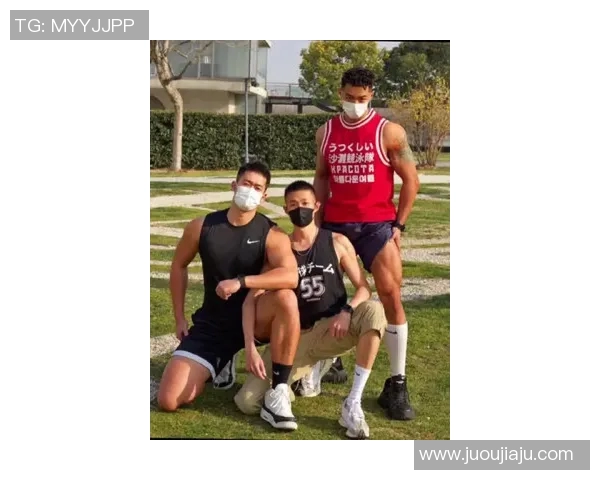 足球明星也有啤酒肚揭秘运动员的饮食与生活方式对身材的影响