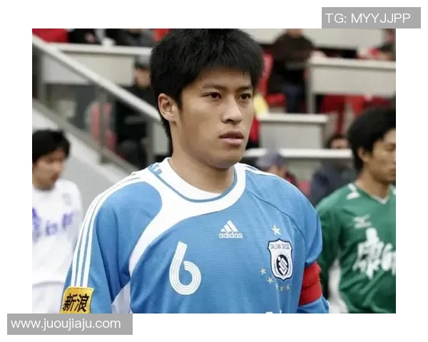 足球明星张耀坤的传奇之路与辉煌成就揭秘