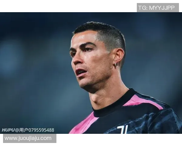 足球明星耳饰搭配图片推荐女士时尚耳饰灵感分享