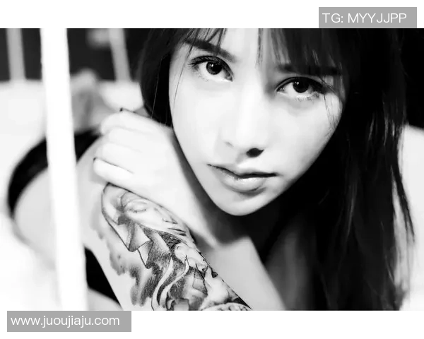 足球明星花臂肖像展现运动魅力与个性风采的艺术之旅 足球明星花臂肖像展现运动魅力与个性风采的艺术之旅